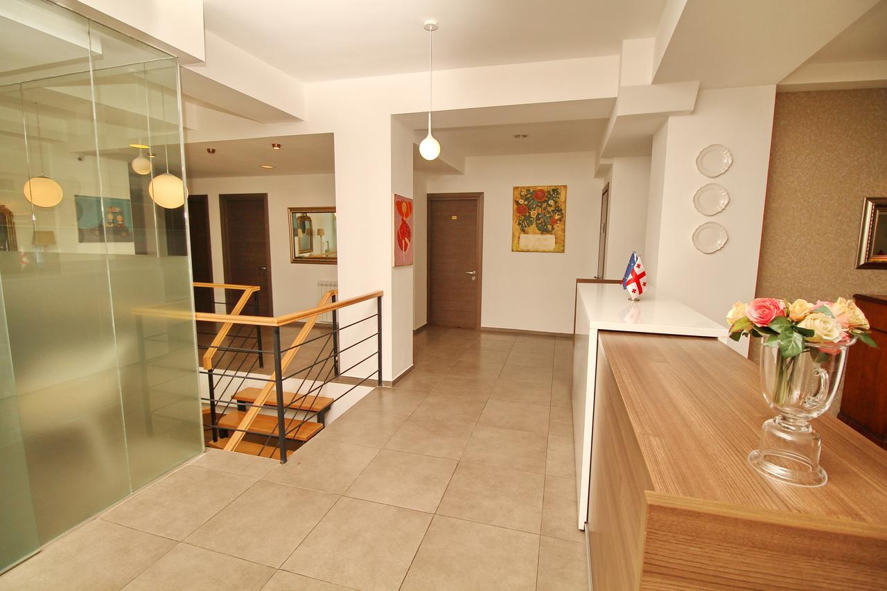 Tbilisi View Hotel Eksteriør billede