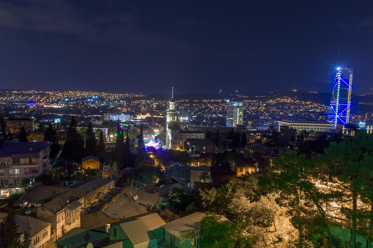 Tbilisi View Hotel Eksteriør billede