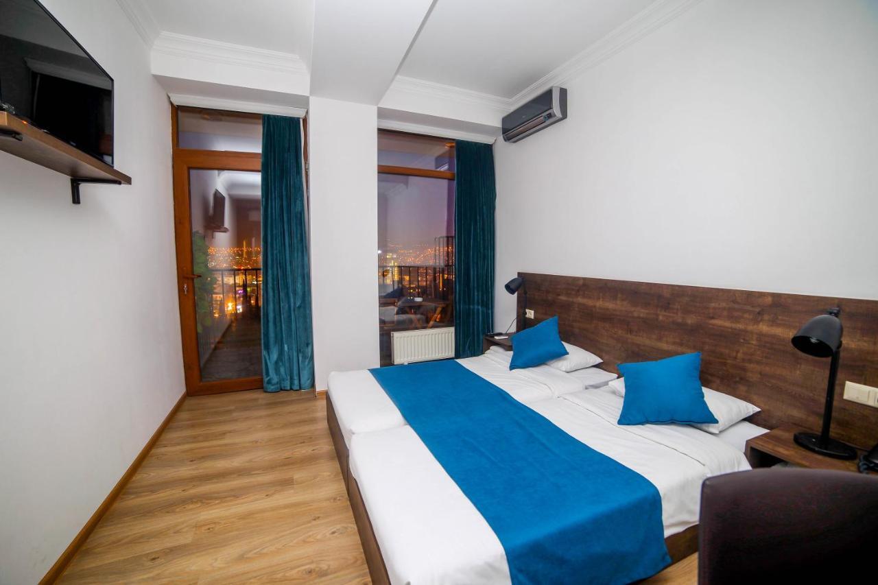 Tbilisi View Hotel Eksteriør billede