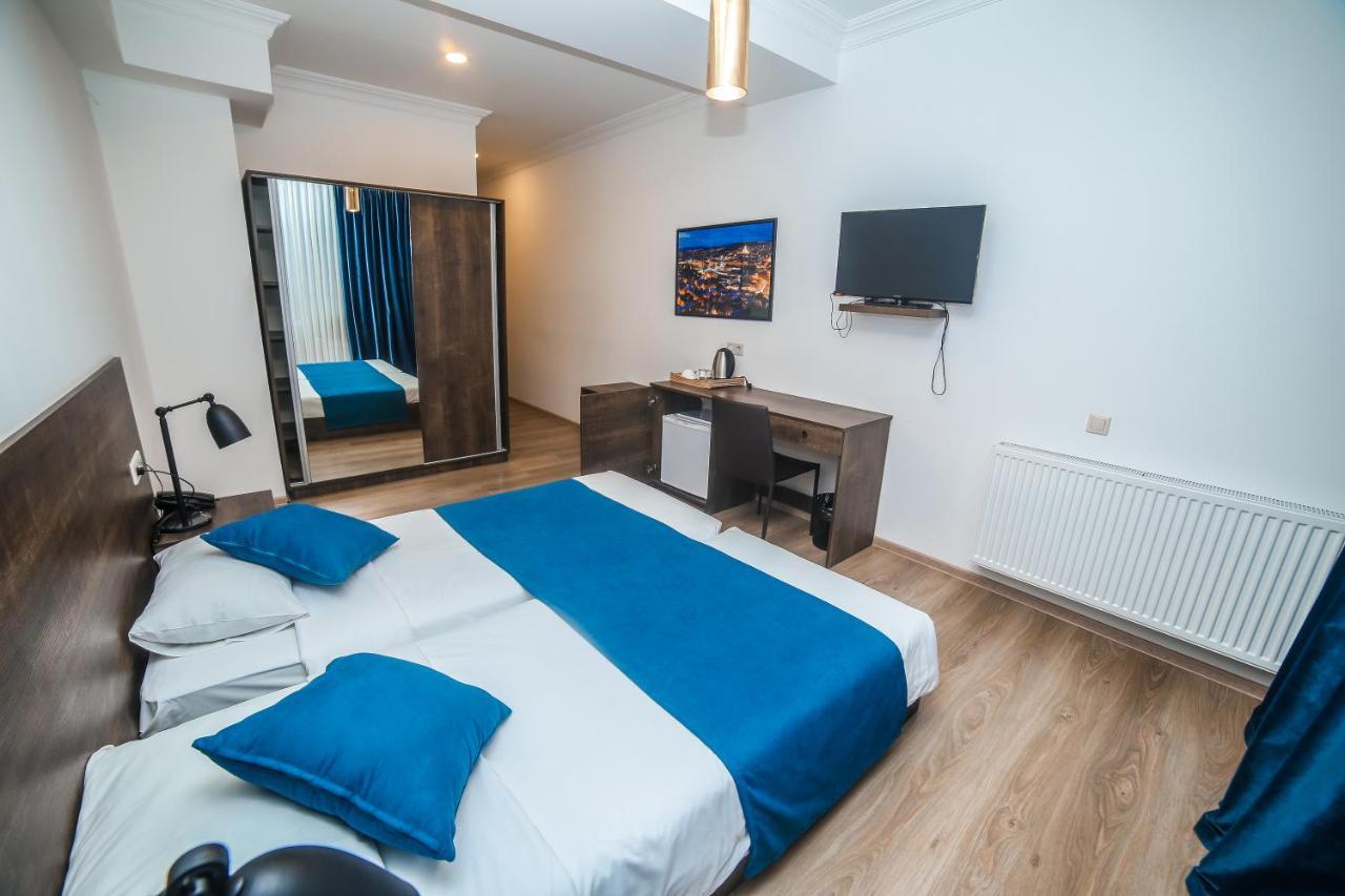 Tbilisi View Hotel Eksteriør billede
