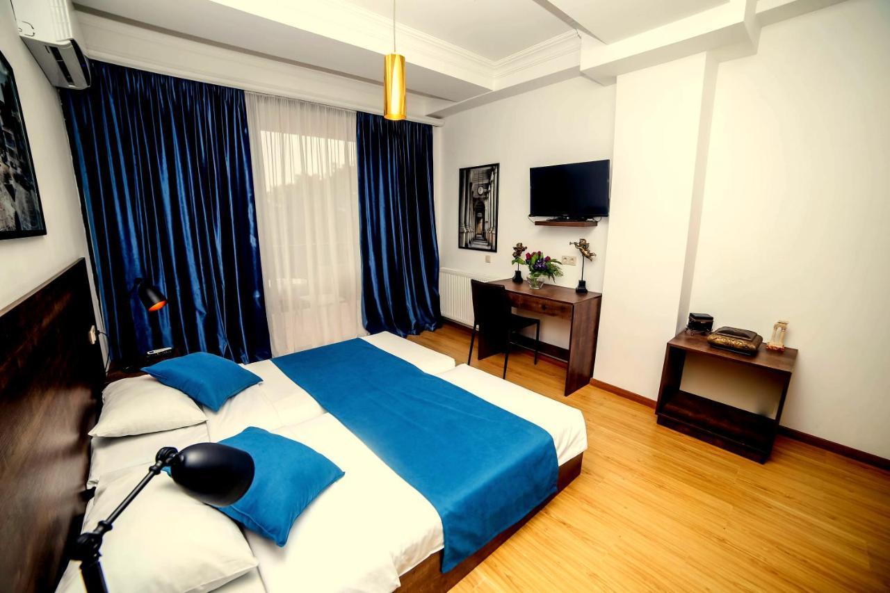 Tbilisi View Hotel Eksteriør billede